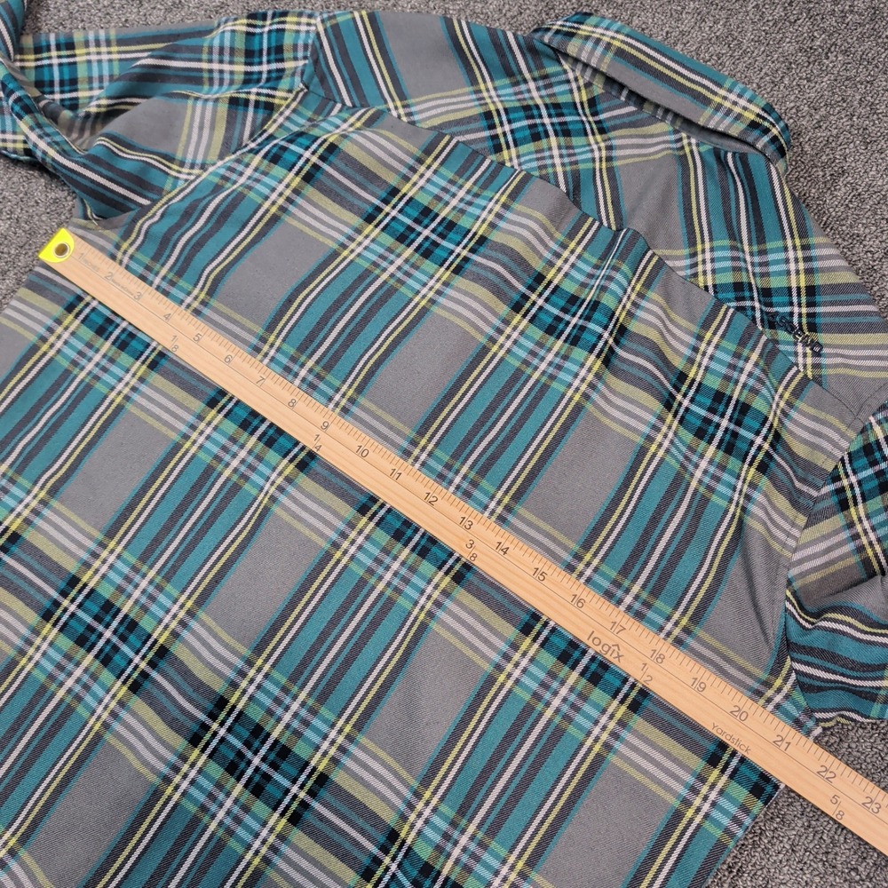 Ascend Gorpcore Plaid Button Down Shirt Medium Teal Grey Hiking Outdoor Trail - Picture 8 of 9